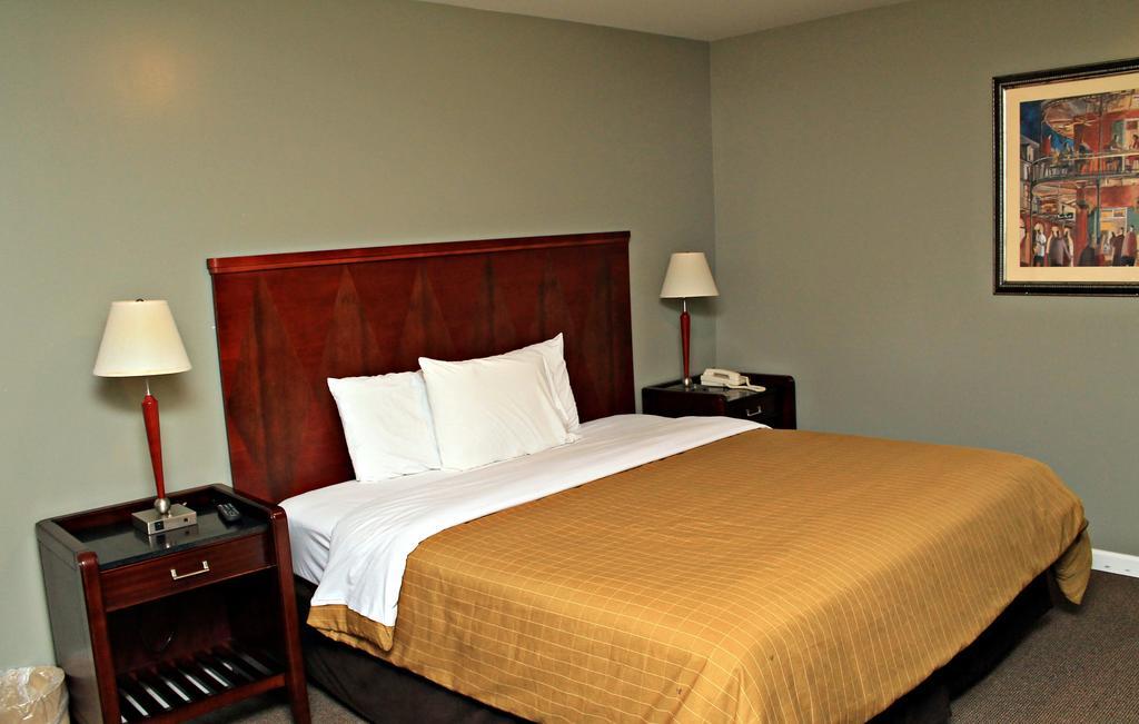 Jefferson Inn And Suites Pokoj fotografie